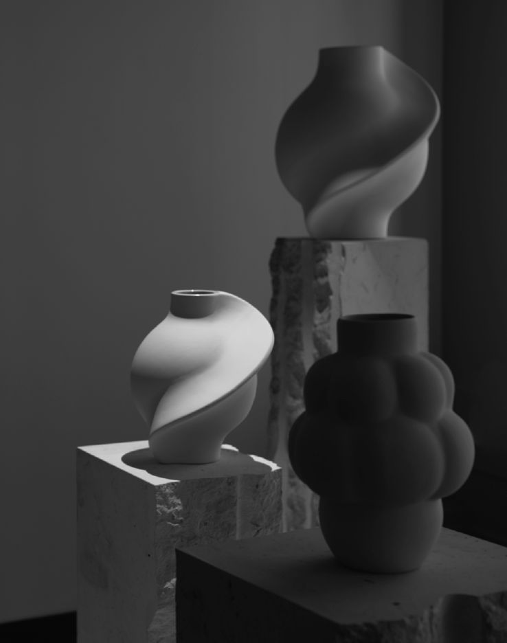 Ceramic Pirout Vase 01 - Raw White