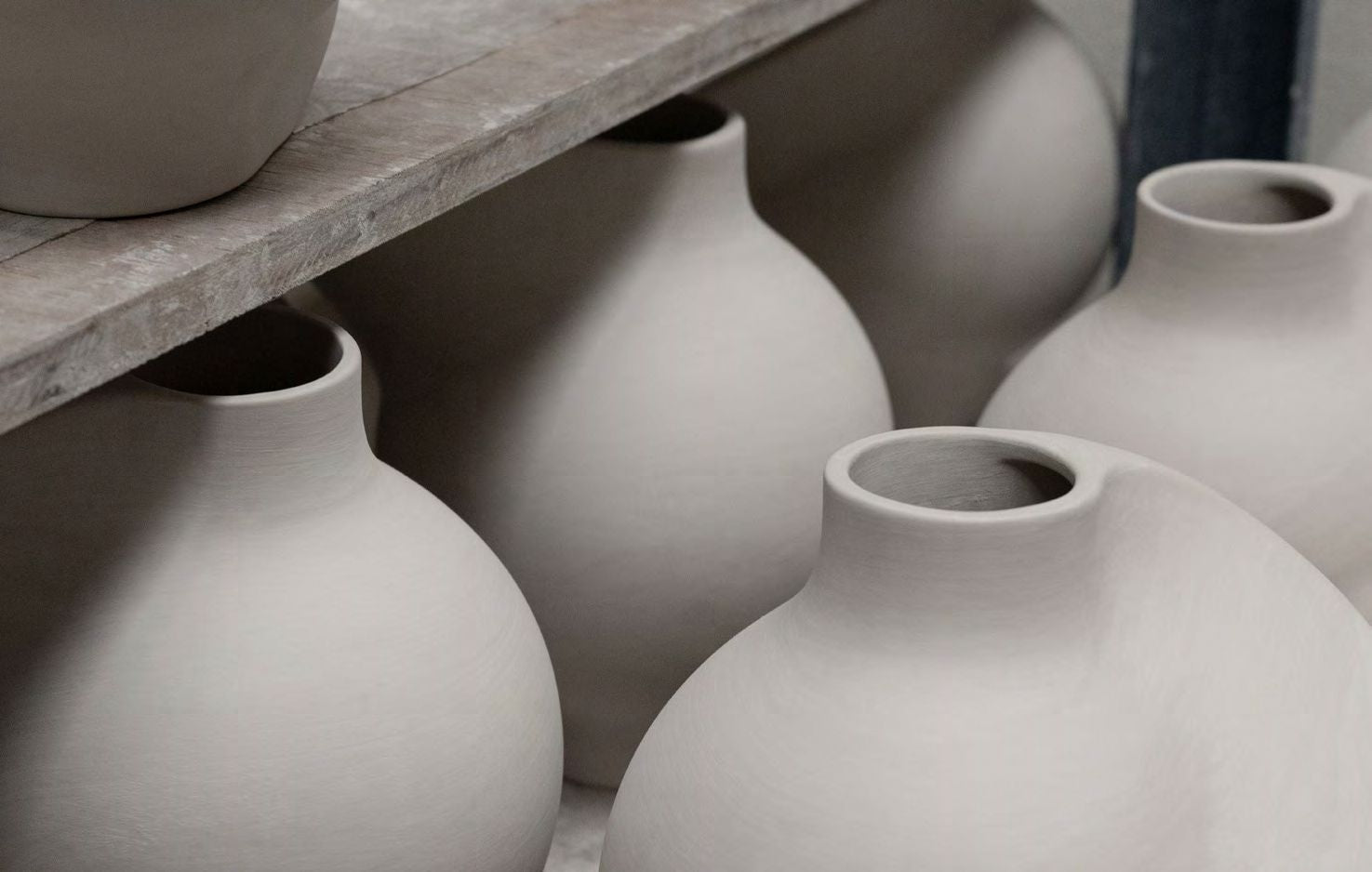 Ceramic Pirout Vase 01 - Sanded Grey
