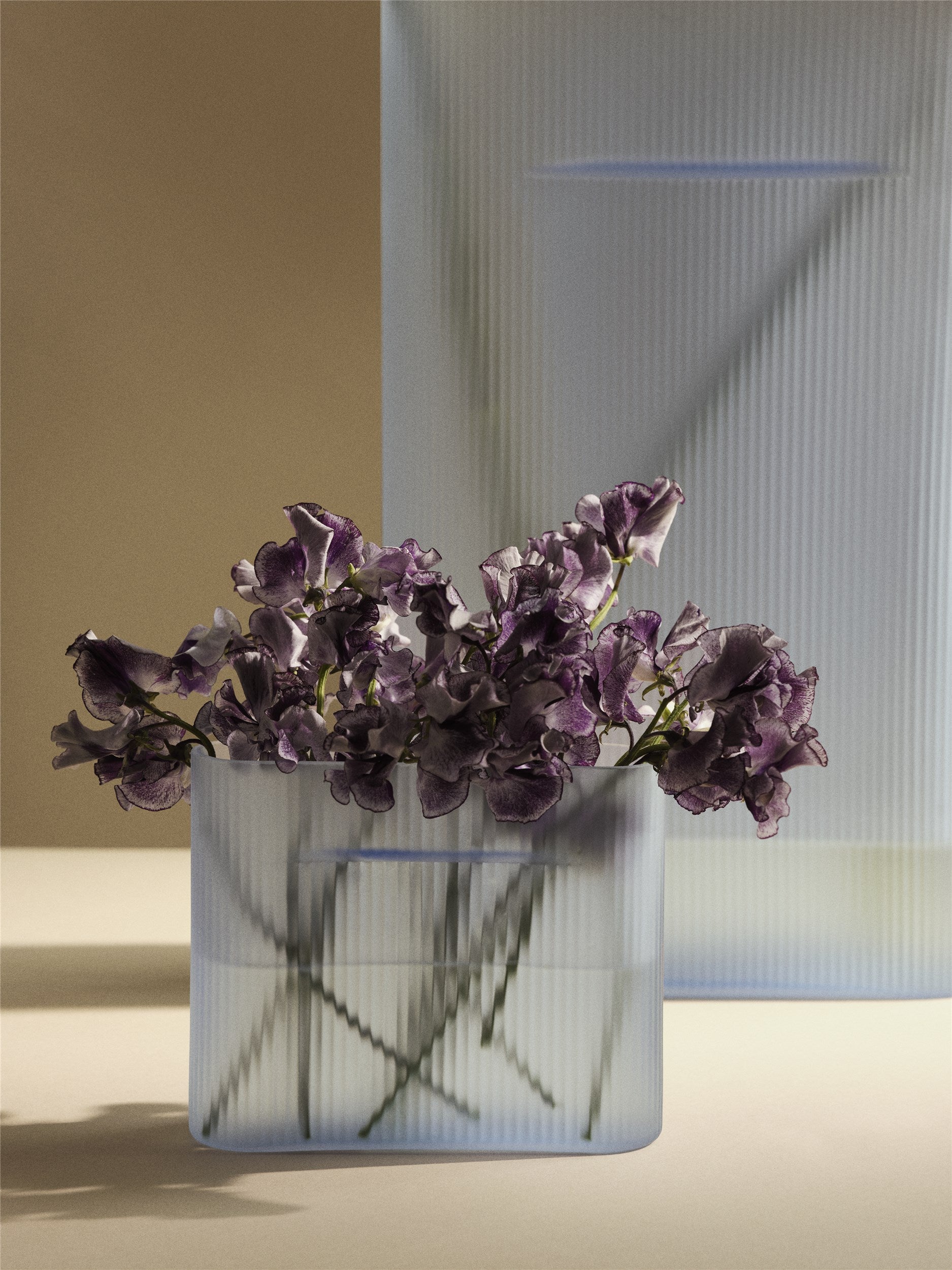 Ridge Vase - H16,5 - Light Blue Frosted Glass