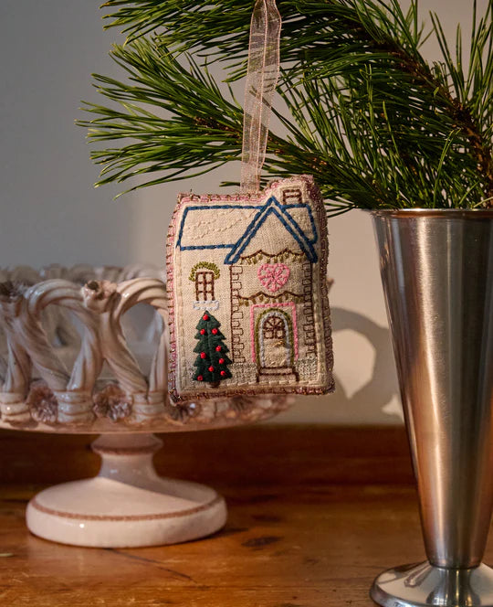 Ornament Townhouse - Lulu No. 3