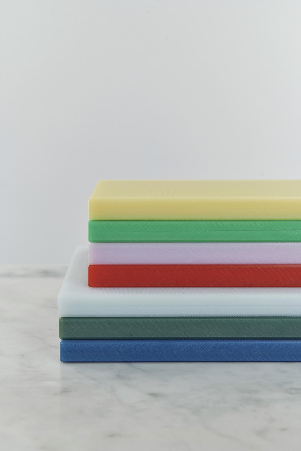 Slice Chopping Board Medium - Light Yellow
