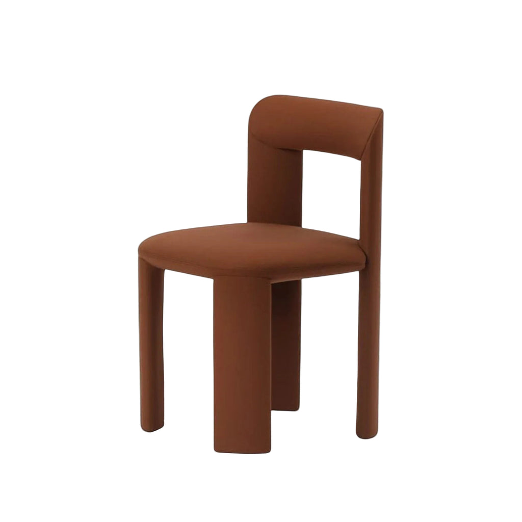 Amia Chair
