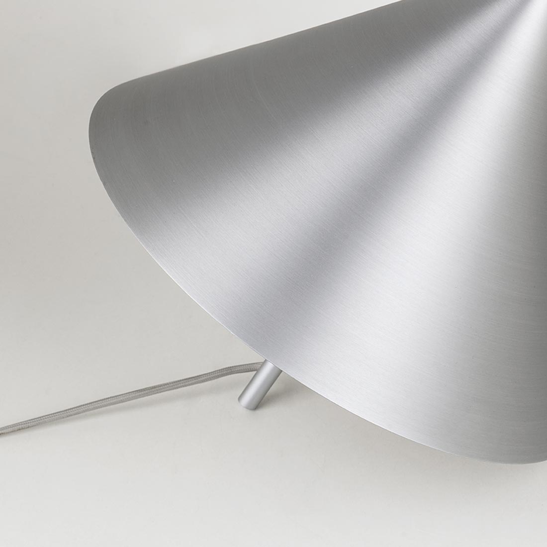 Cone Spinning Top Lamp