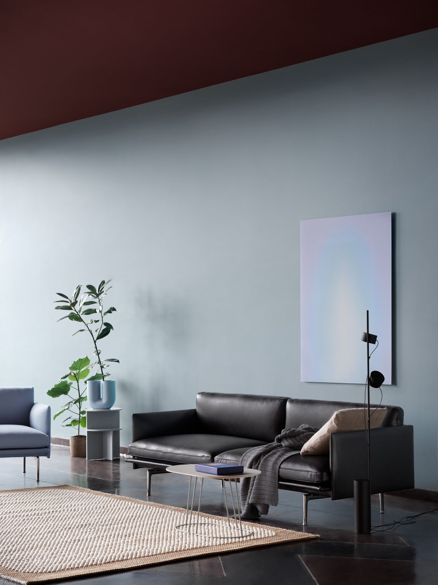 Outline Sofa 3 seater