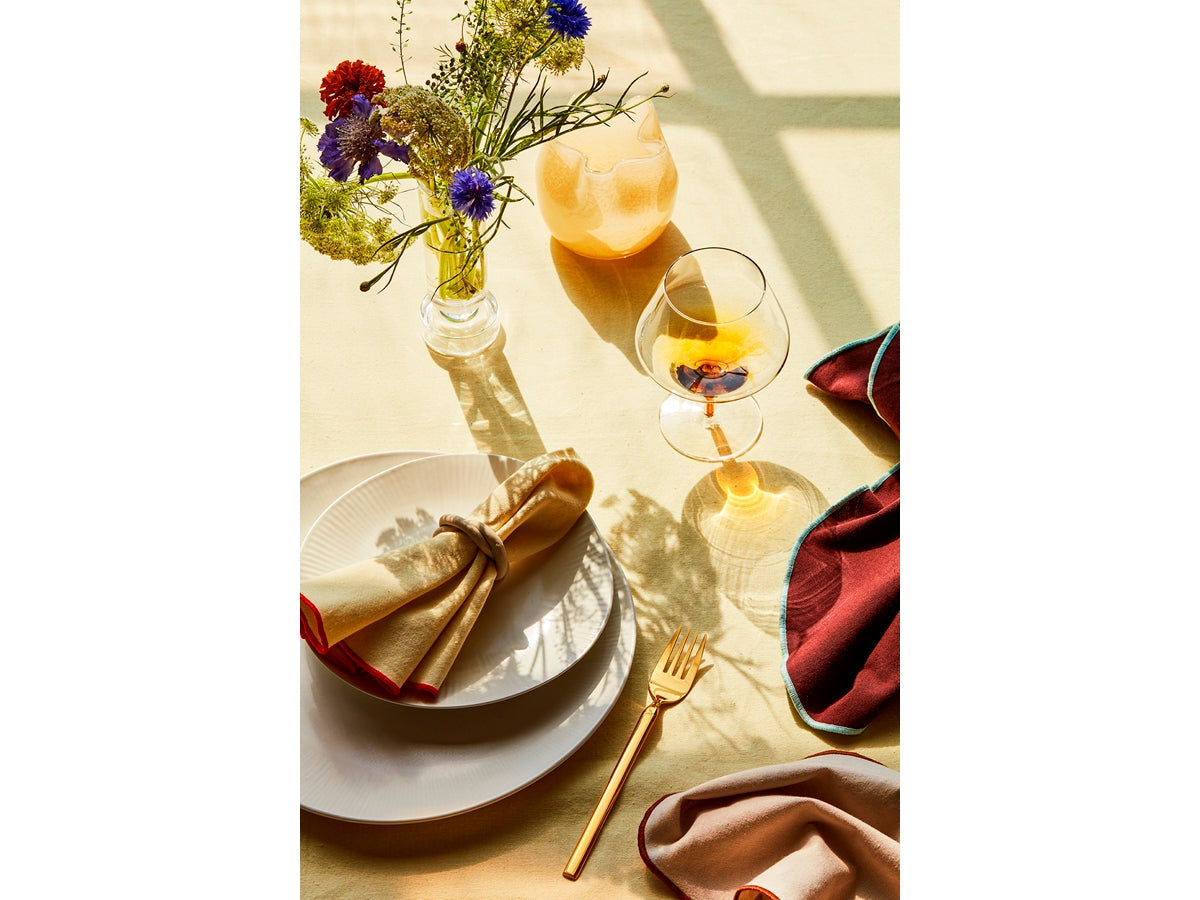 Wilhelmina Tablecloth Ø200 cm - Light Yellow