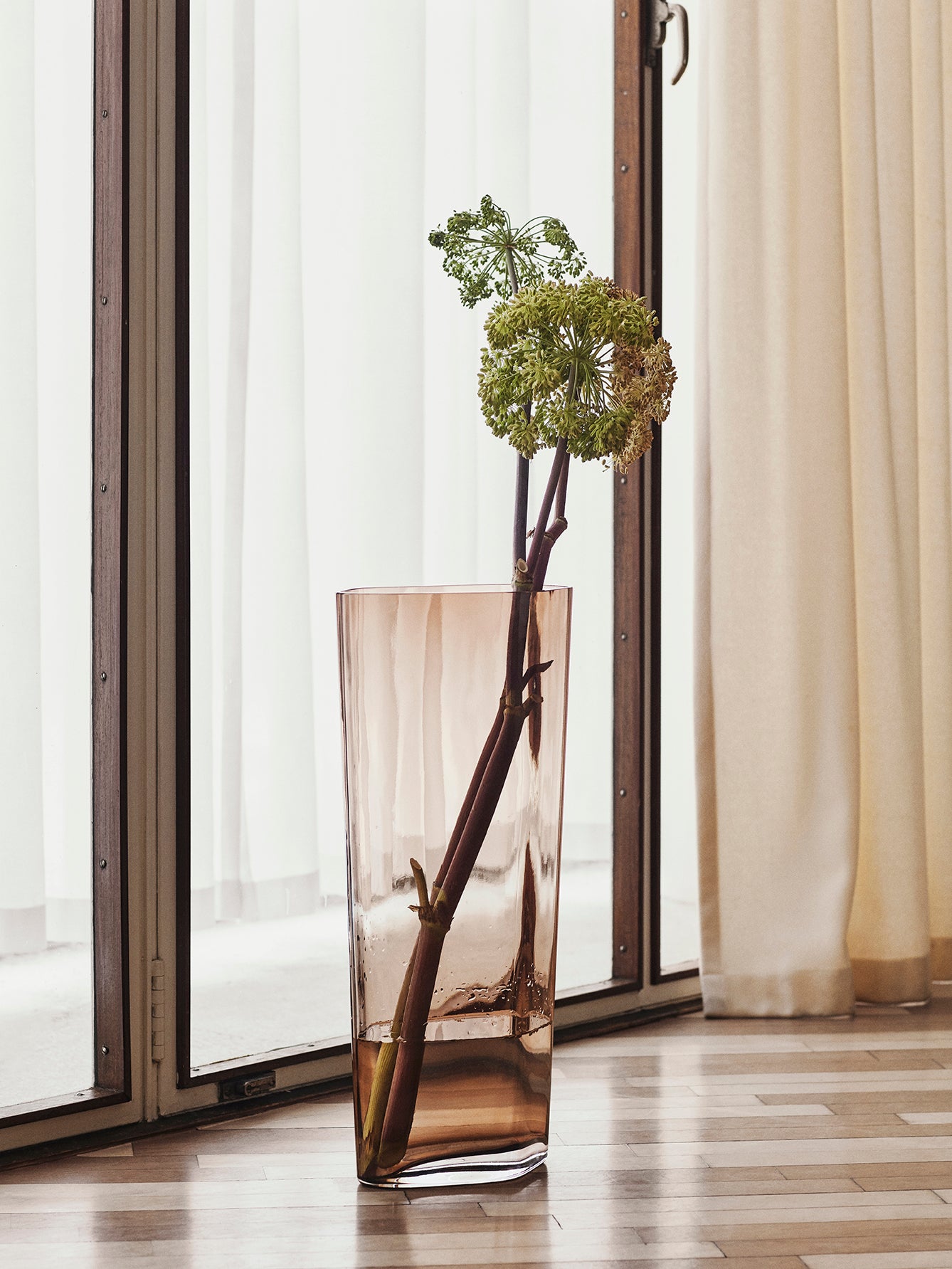 Collect Glass Vase, Extra Large SC38 - Caramel