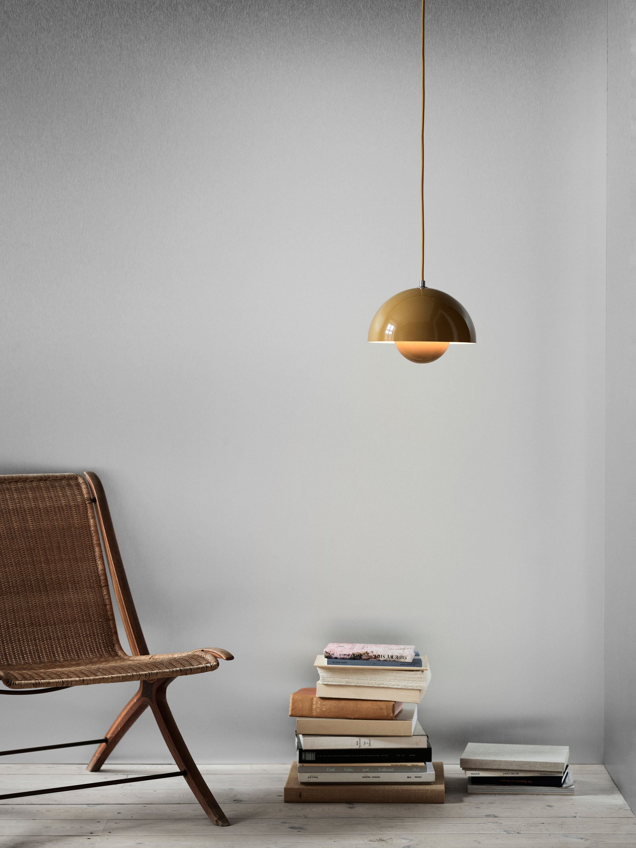 Flowerpot Pendant Small VP1 - Mustard