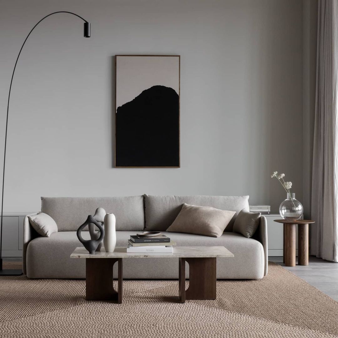 Androgyne Lounge Table, Dark stained oak / Kunis breccia sand