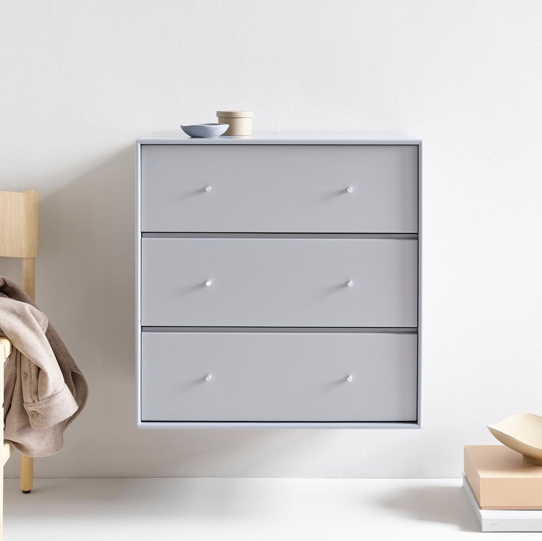 CARRY Dresser