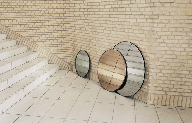 Circum Mirror Black