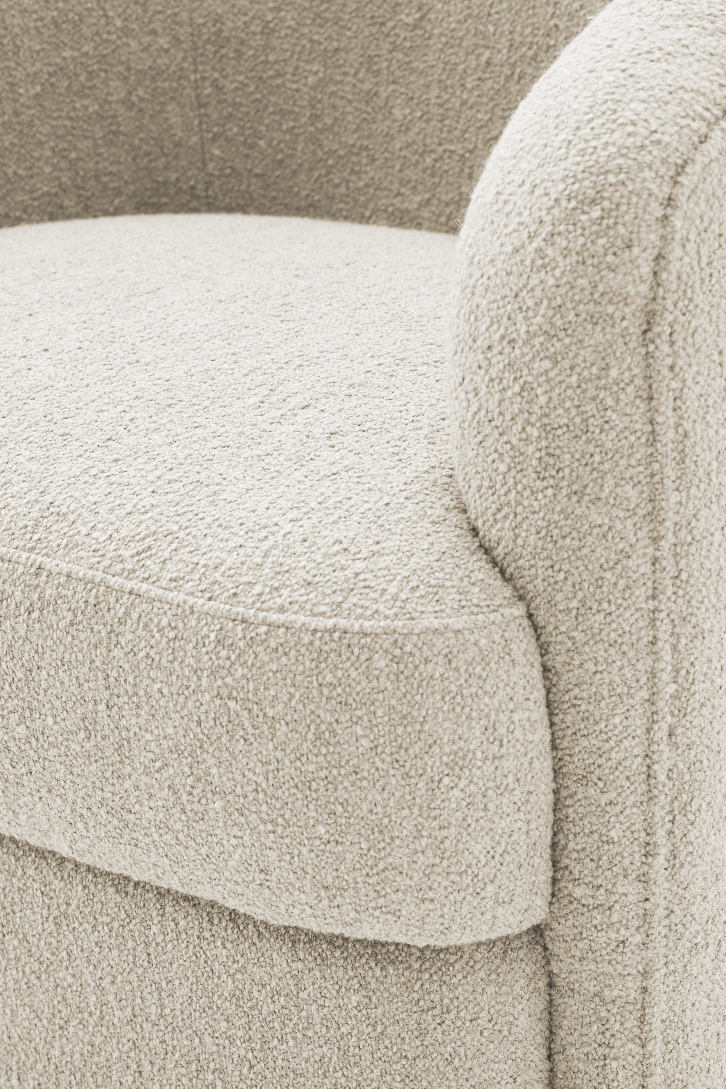 Covent Lounge Chair