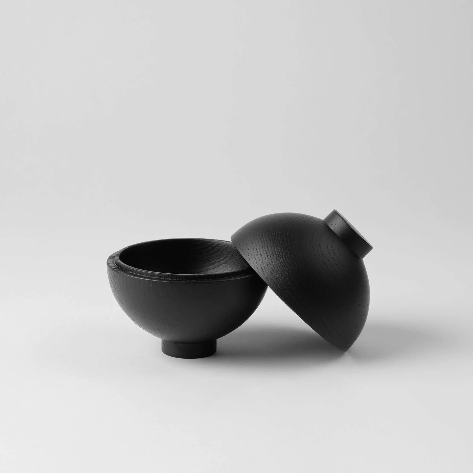 Wooden Sphere | Black