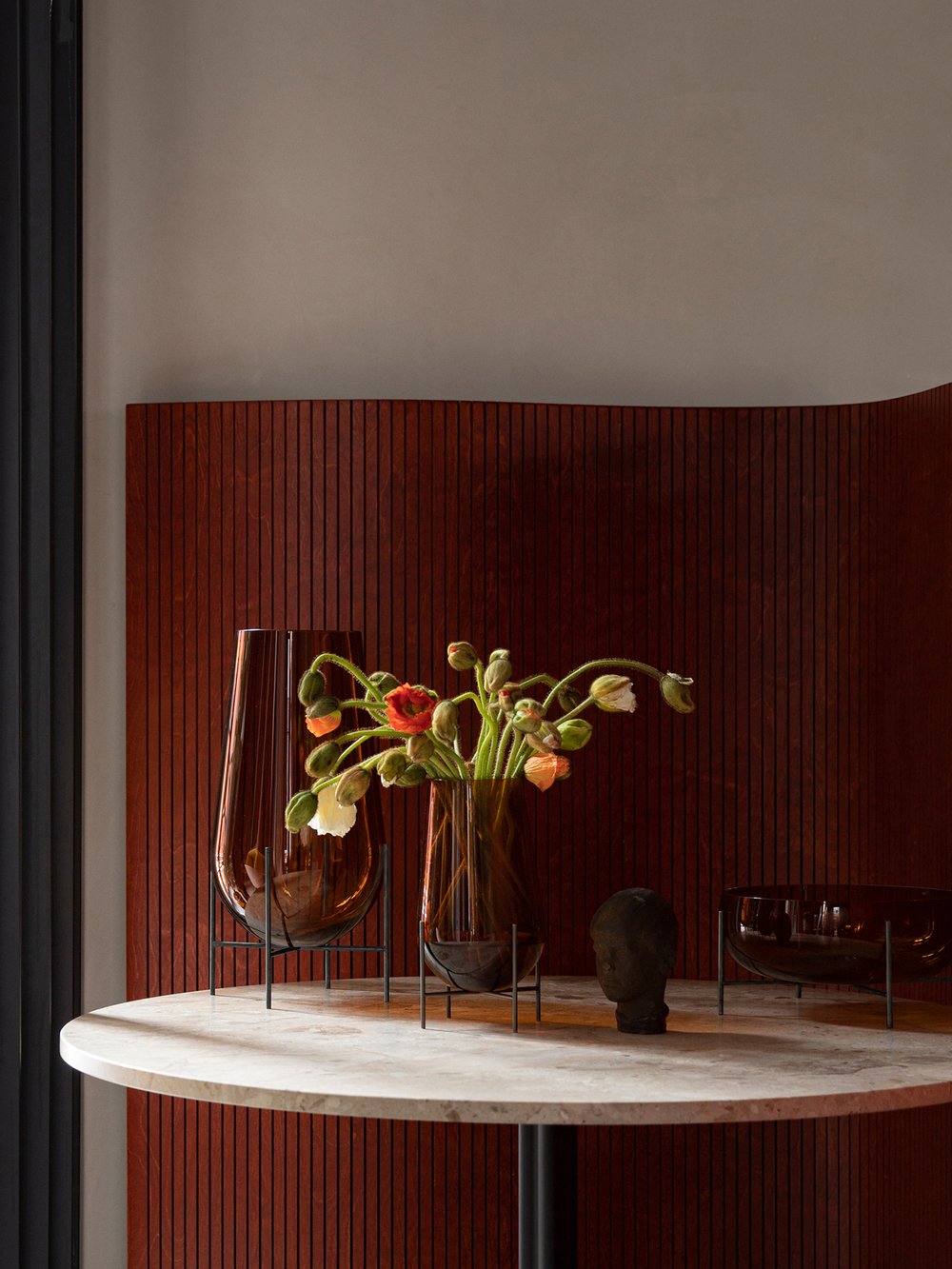 Échasse Vase Small - Bronzed brass, Amber glass
