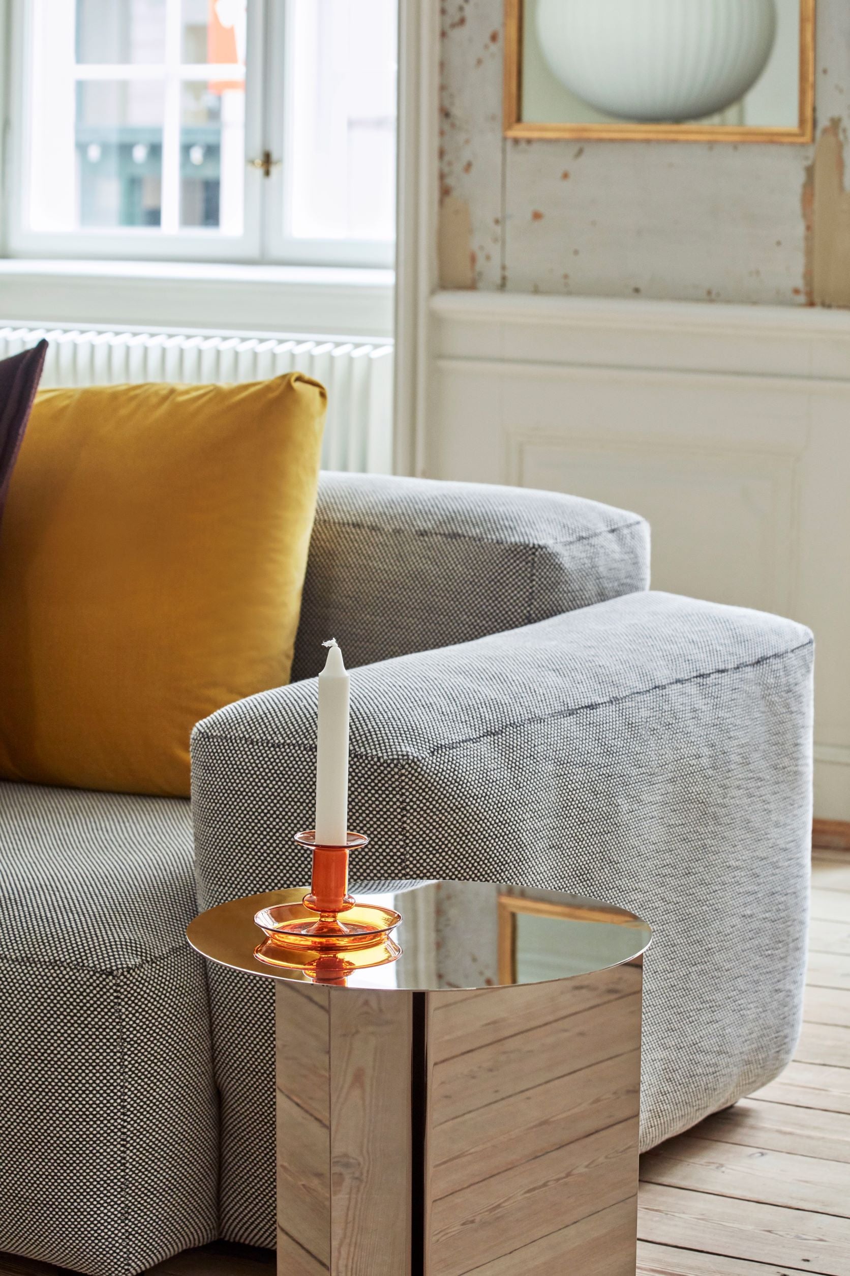 Round Slit Side Table - Mirror