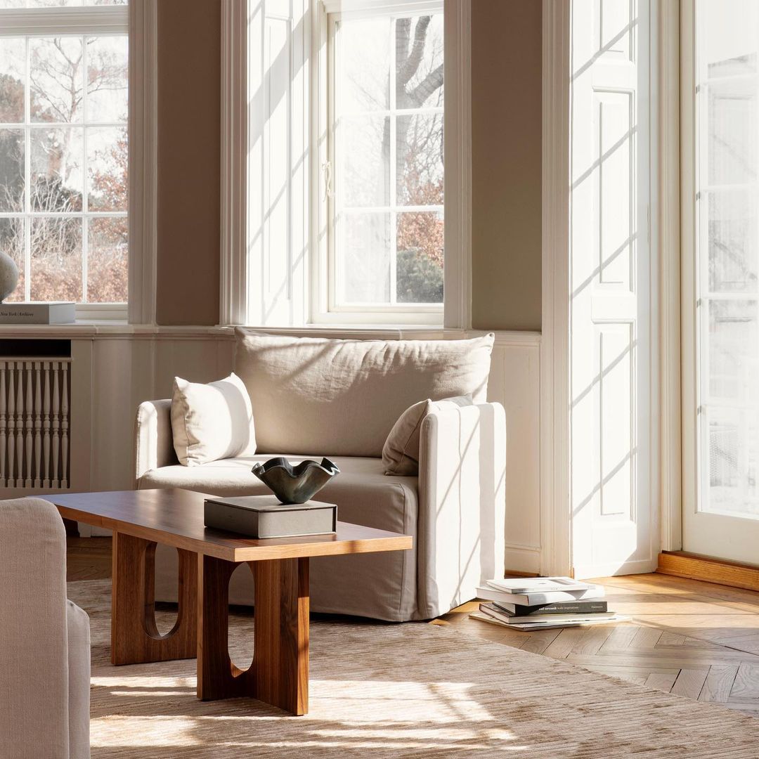Offset Sofa Chair