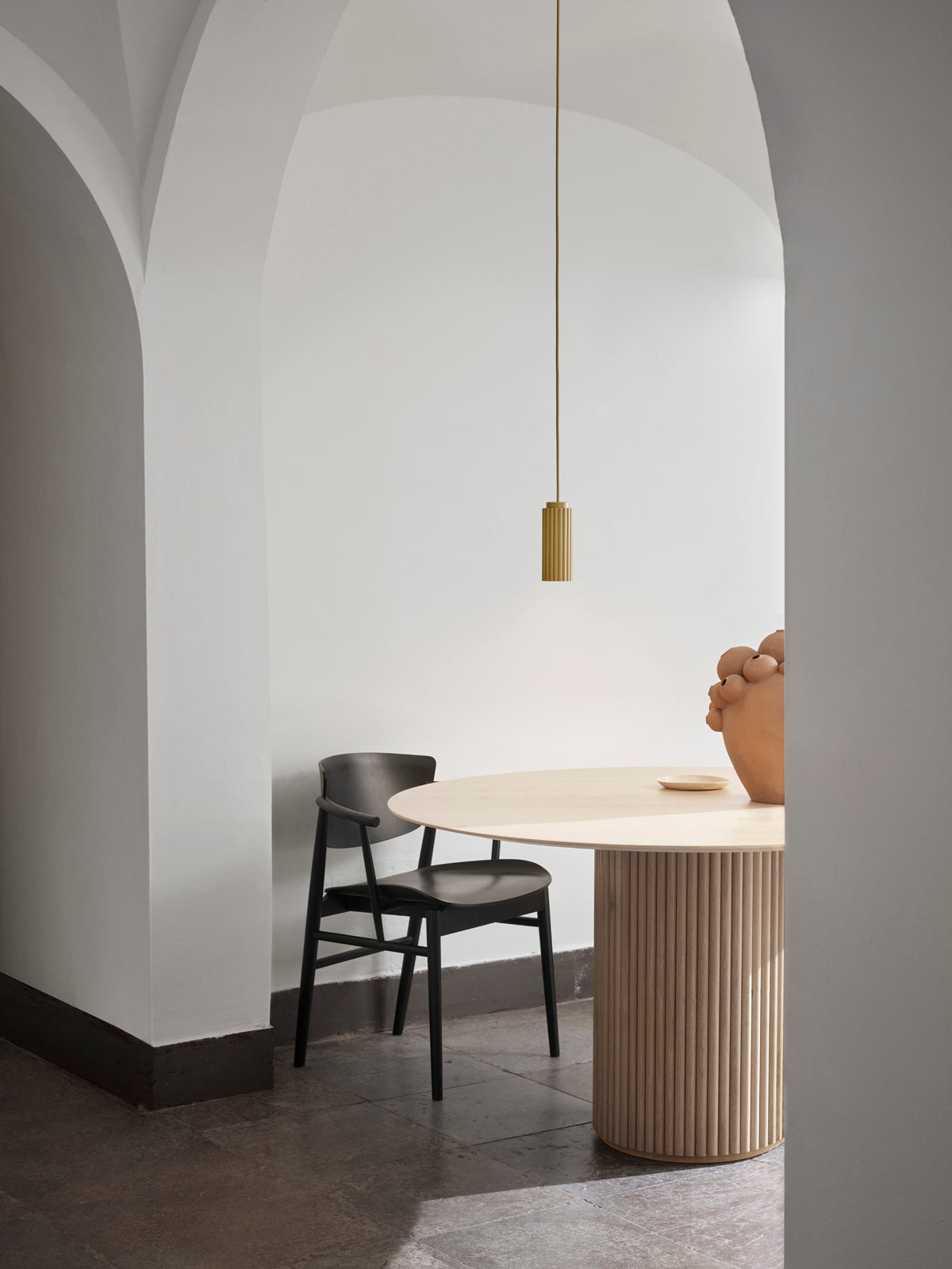 Donna 7 Pendant - Blush