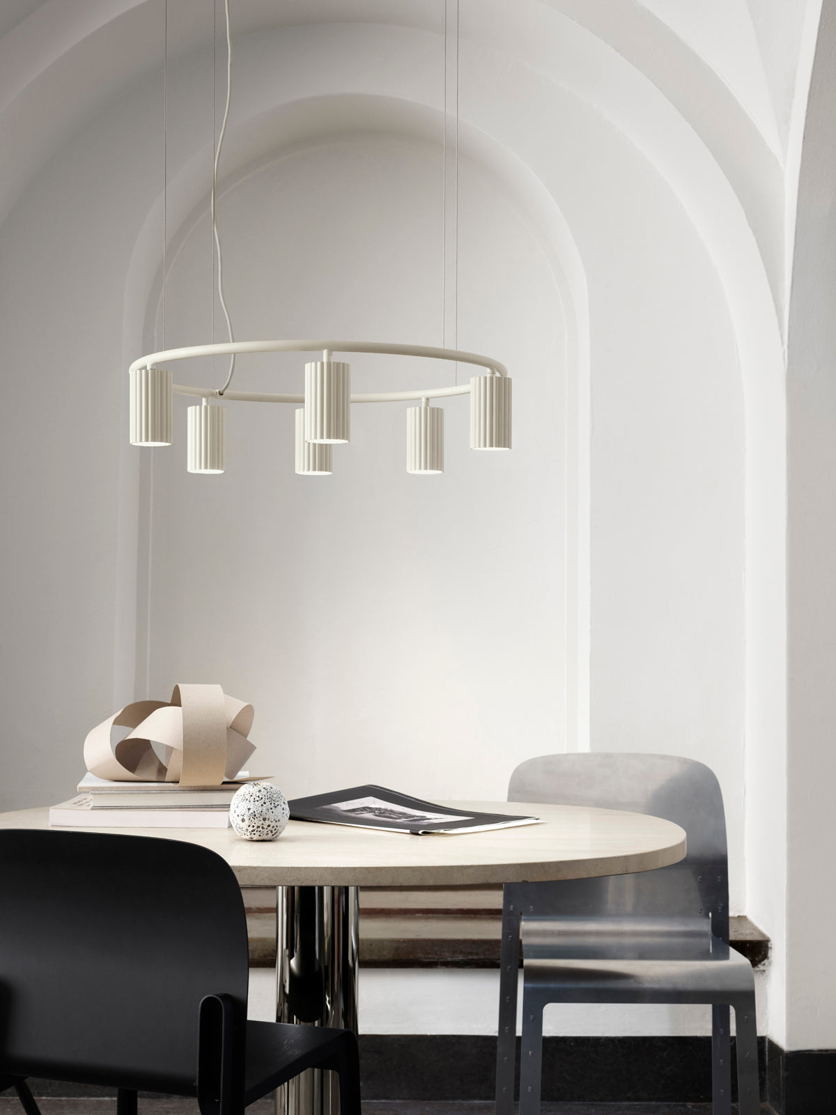 Donna Circle 60 Pendant - Linen