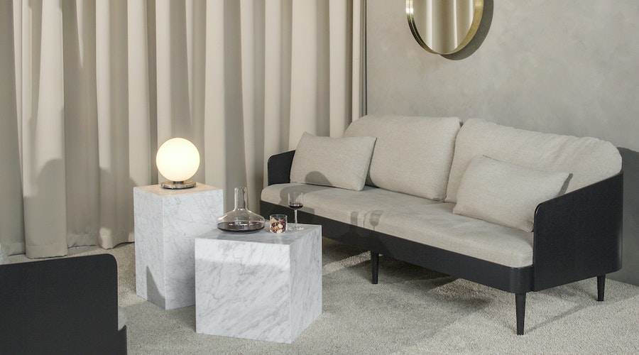 Plinth cub - Carrara