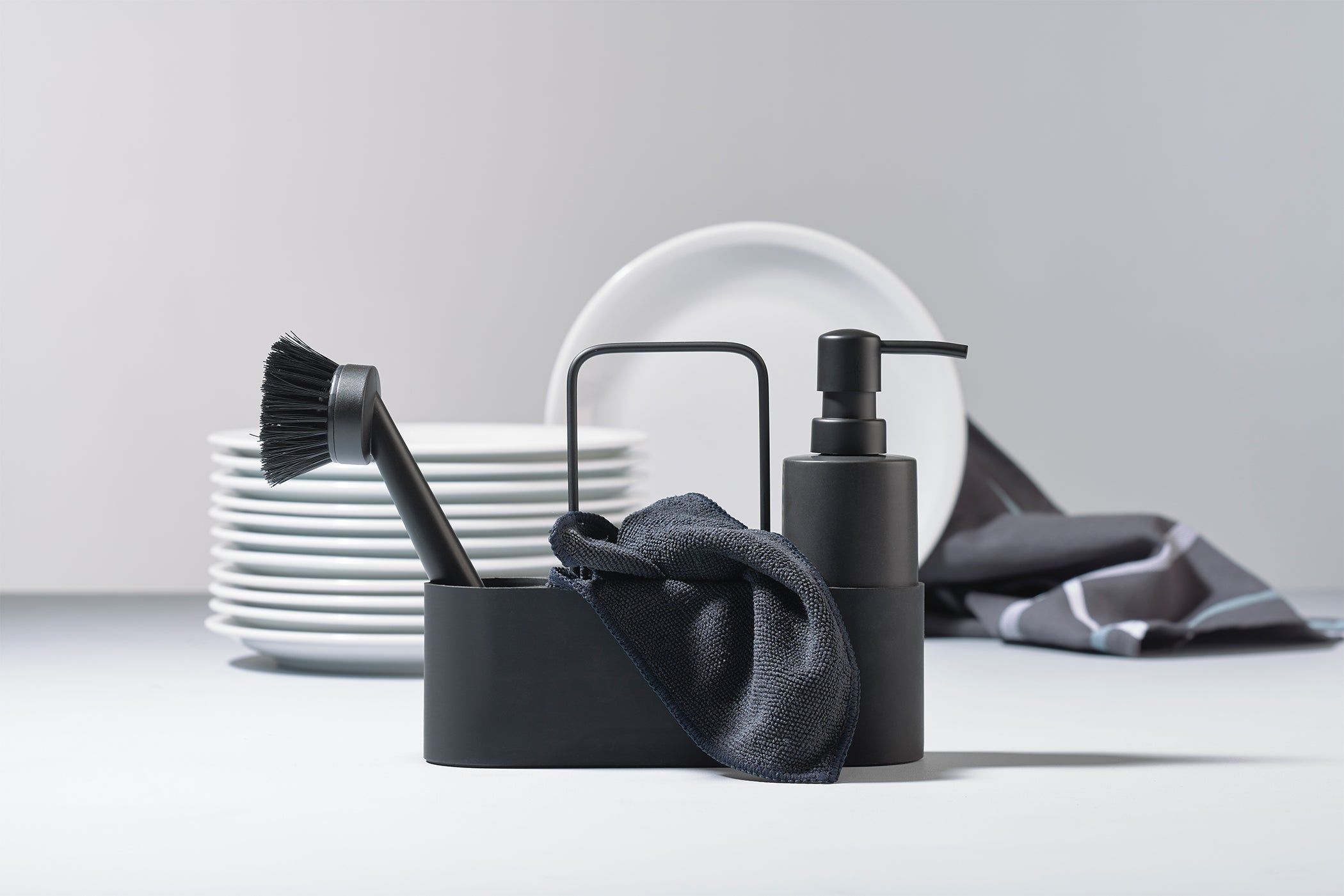 Singles Dish kit (4 parts) - Black