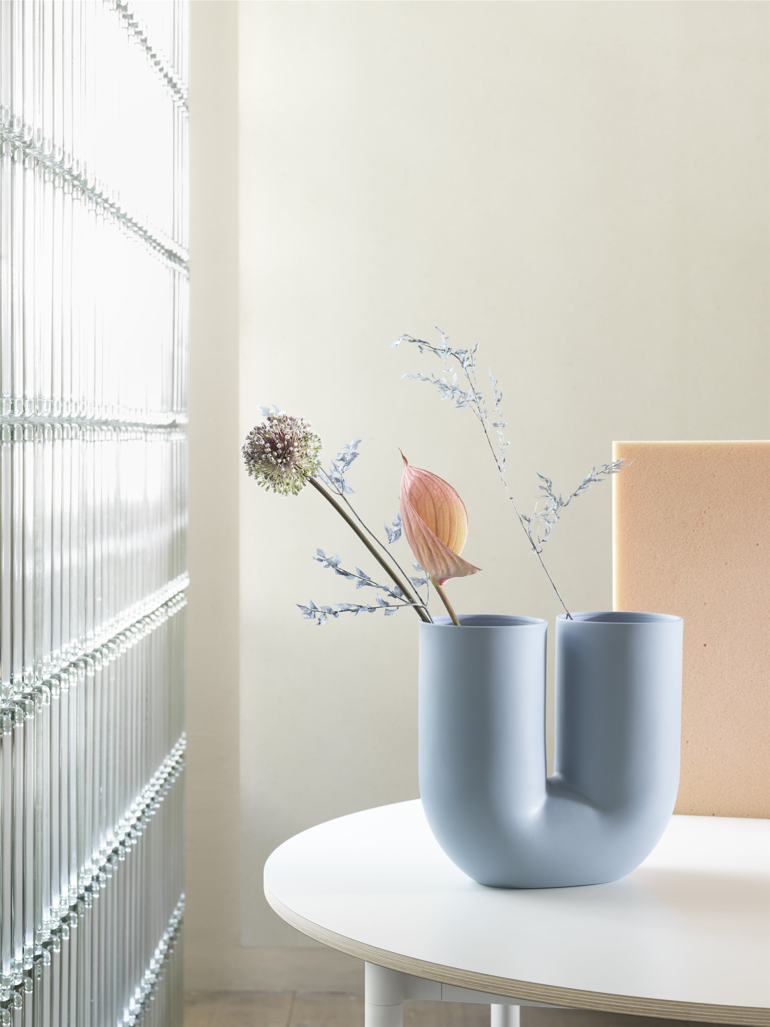 Kink Vase - Light Blue